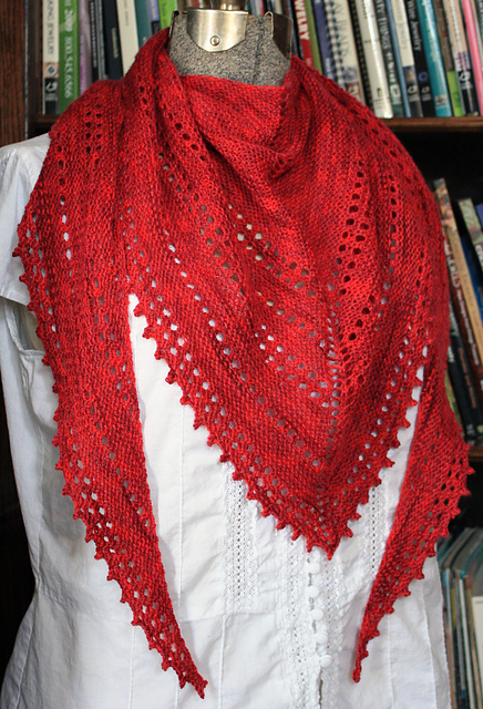 Free knitting pattern for easy 3s Shawl