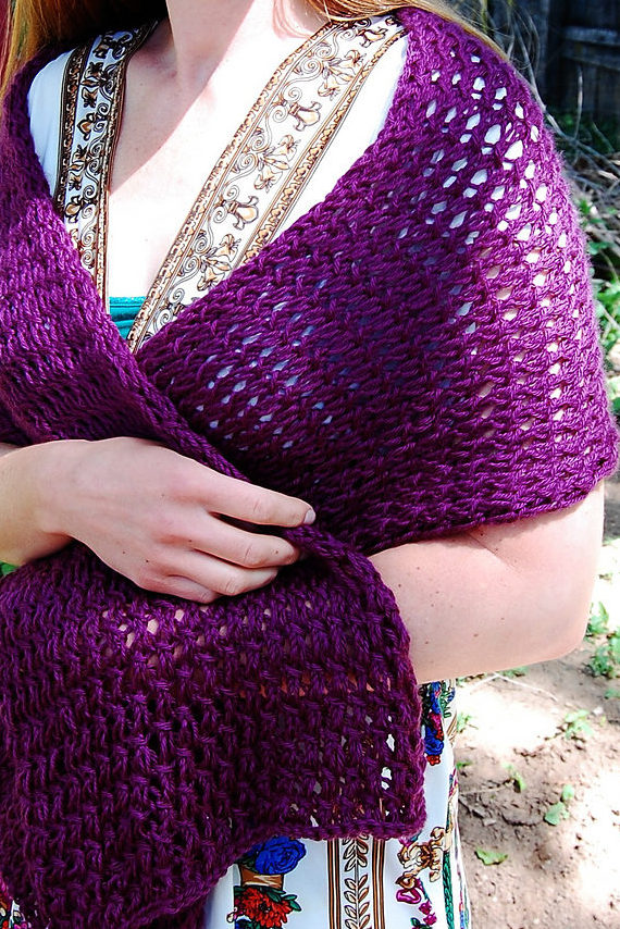 Free Knitting Pattern for 4 Row Repeat 8 Hour Shawl