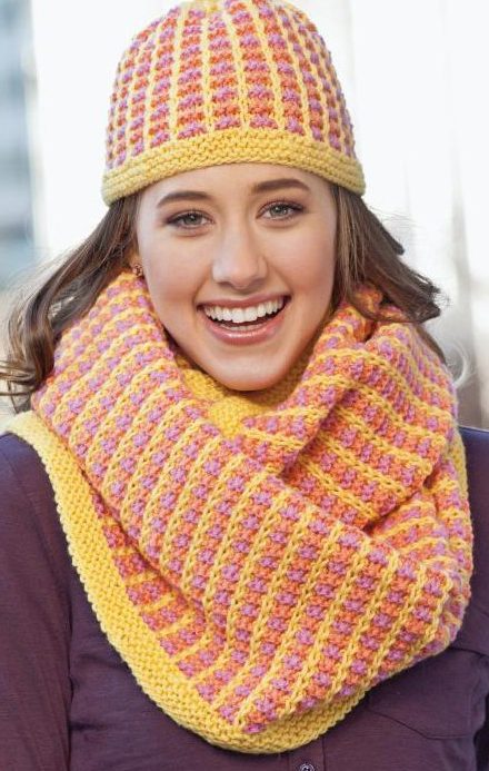 Knitting Pattern for Reykjavik Hat and Infinity Scarf Set