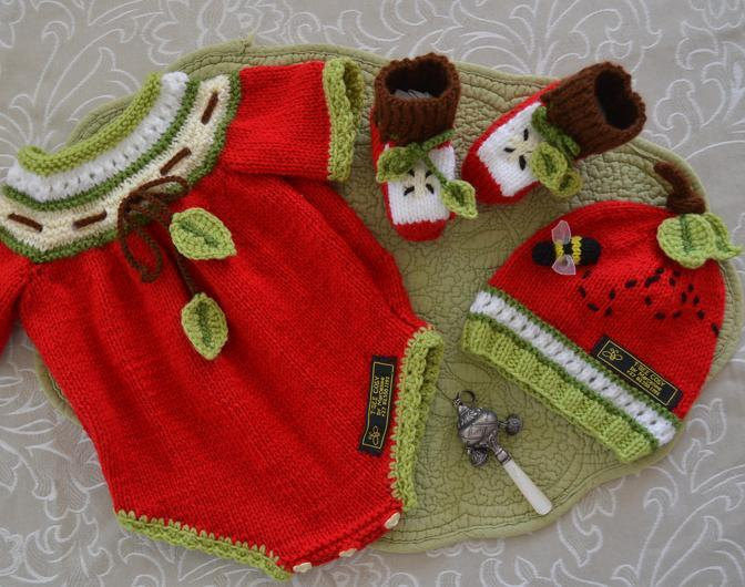 Knitting Pattern for Apple of My Eye Onesie, Hat, and Booties