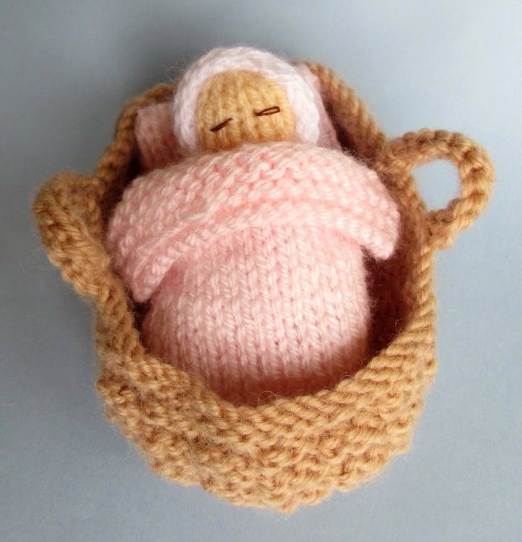 Free knitting pattern for Baby in Basket tiny toy