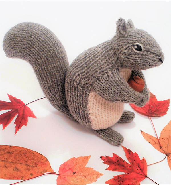 Knitting Pattern for Backyard Squirrel