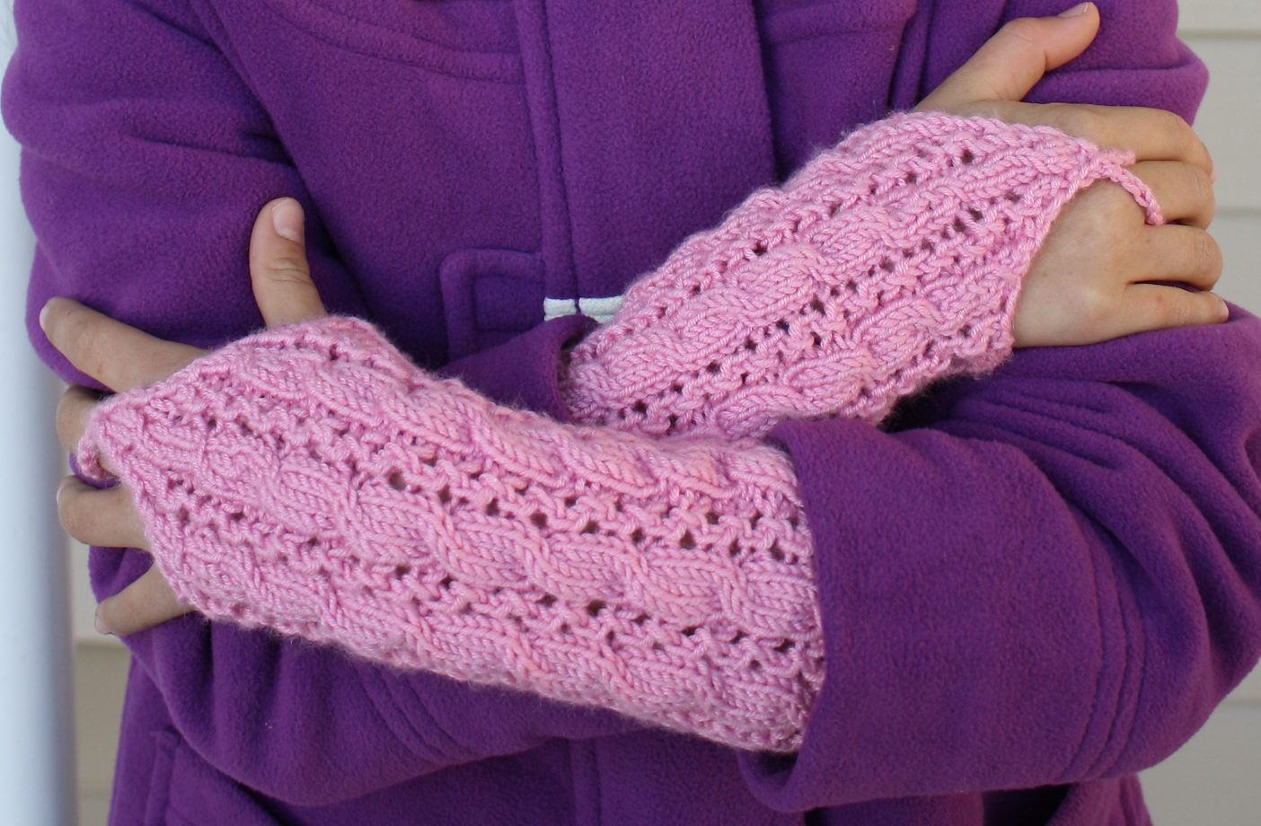 Free Knitting Pattern for Bella Kerchief and Mitts