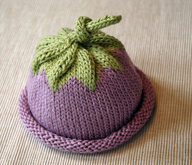 Berry Baby Hat Free Knitting Pattern and more baby hat knitting patterns