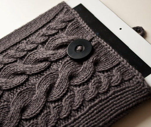 Knitting Pattern for Cable Tablet Cover