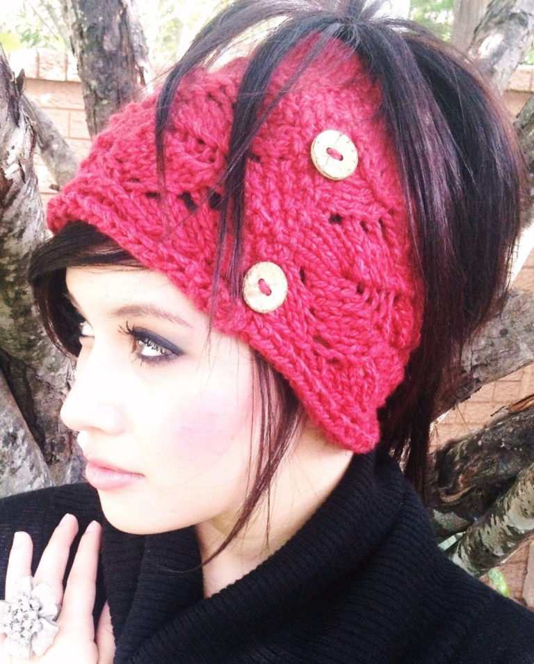 Knitting Pattern for Cardiff Bay Ponytail Hat