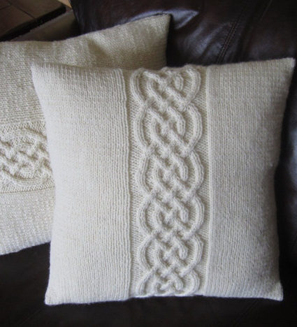Knitting Pattern for Celtic Knot Pillow