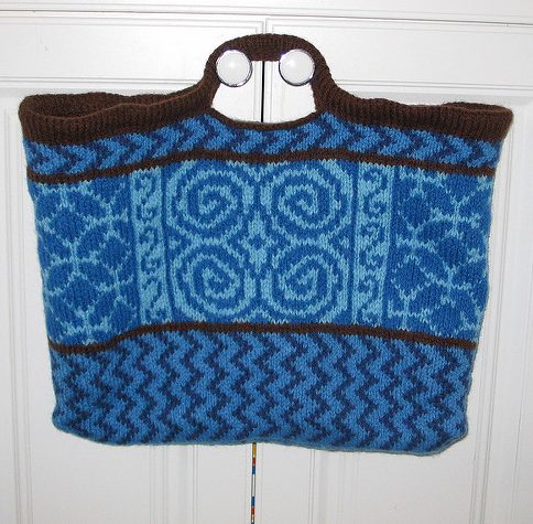 Free knitting pattern for Celtic Wanna Be Tote