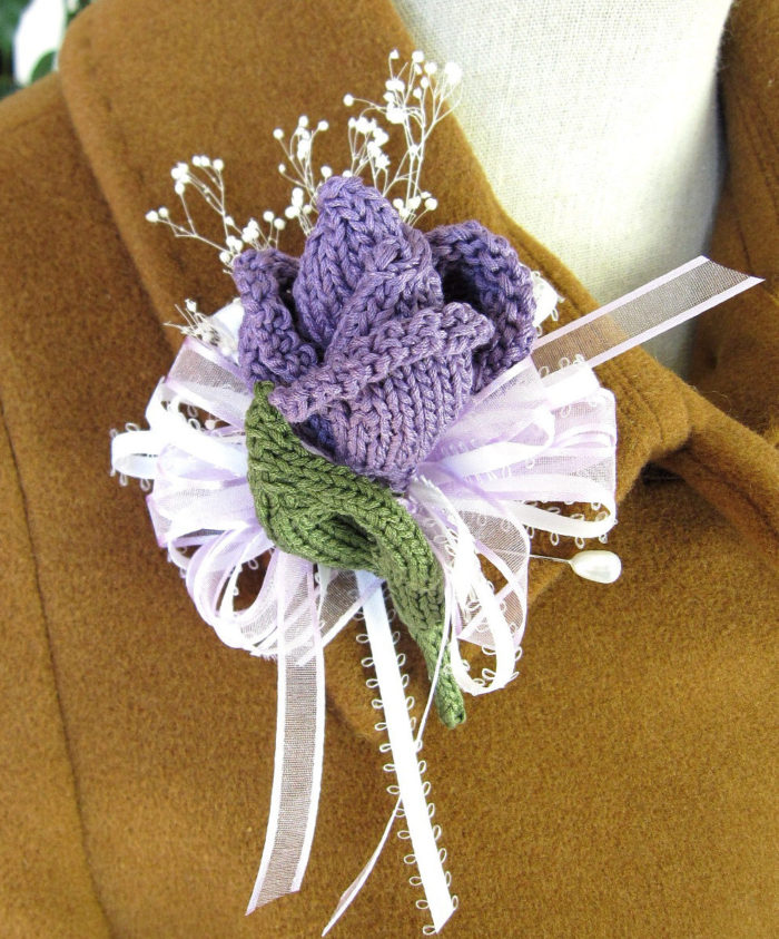 Knitting Pattern for Rose Bud Corsage or Boutonniere