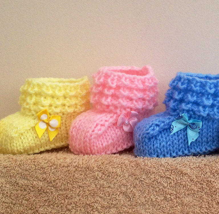 Free Knitting Pattern for Crocodilly Moc Booties