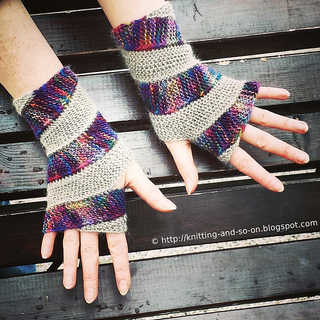 Double Helix Mitts Free Knitting Pattern