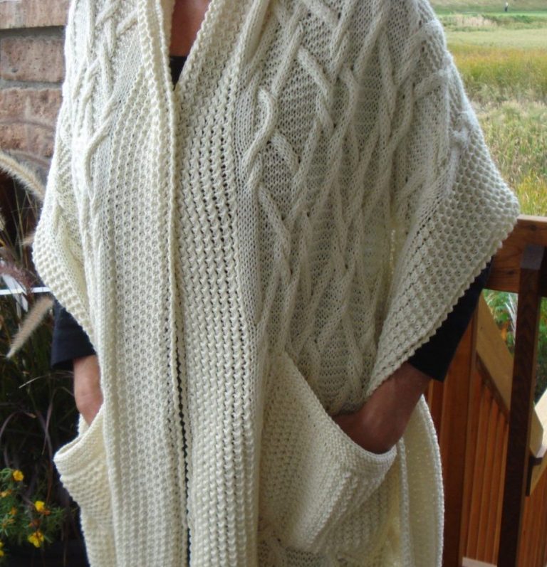 Knitting Pattern for Emerald Isle Shawl With Pockets