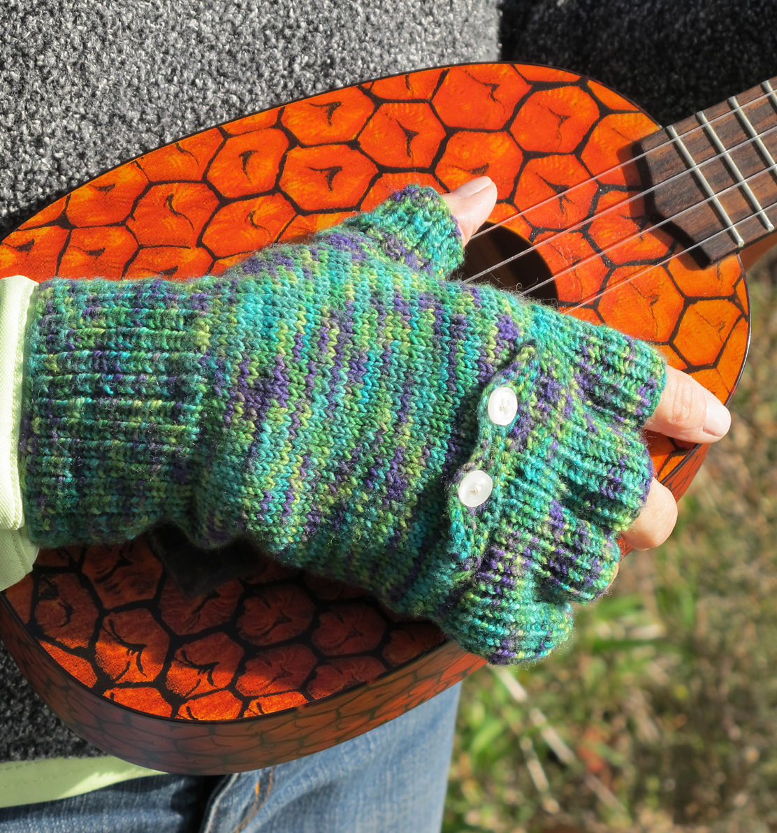 Knitting Pattern for Fingerless Gloves With Pockets