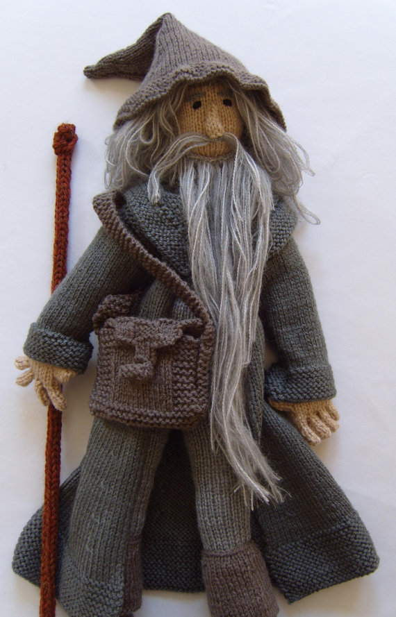 Knitting pattern for Gandalf the Grey toy doll