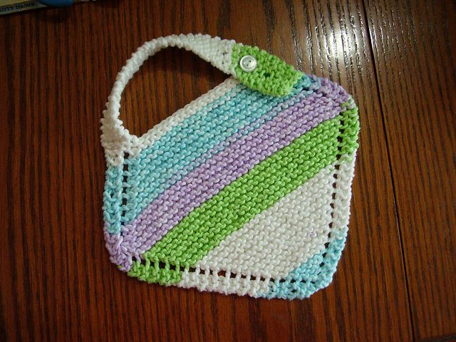 Grandmother's Favorite Baby Bib Free Knitting Pattern