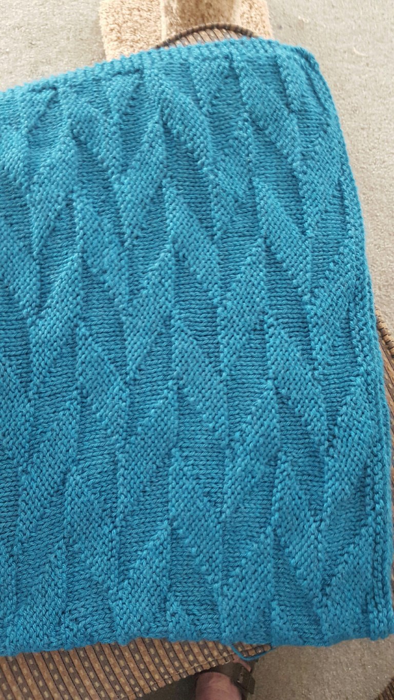 Free Knitting Pattern for Easy Graphic Afghan