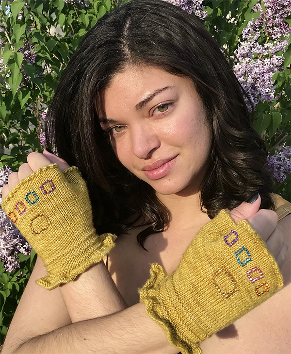 Free Knitting Pattern for Infinity Gauntlet Mitts
