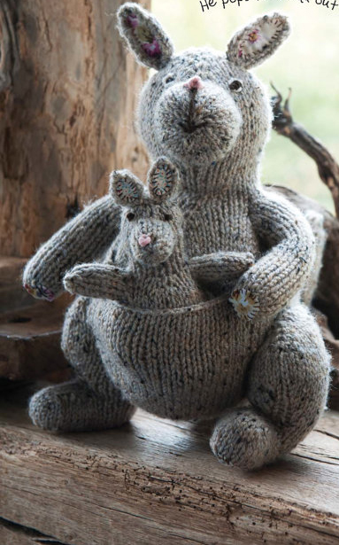 Knitting pattern for Kangaroo and Joey