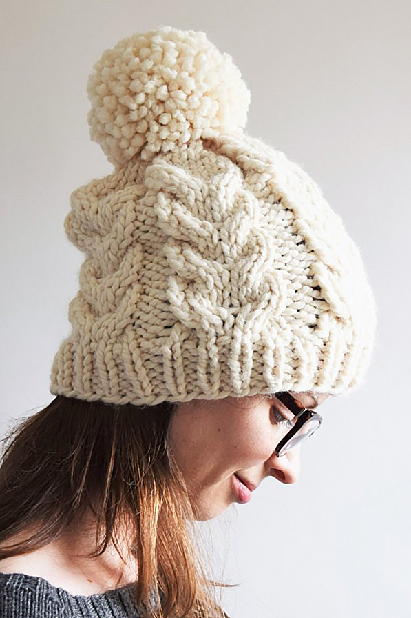 Knitting pattern for Cable Pom Pom Hat 