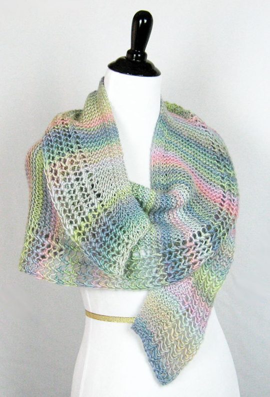 Knitting pattern for easy Lacy Crescent Shawl