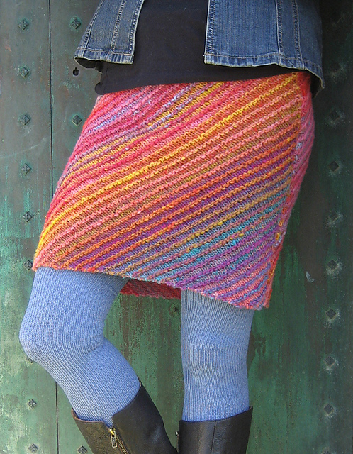 Free knitting pattern for Lanesplitter Skirt