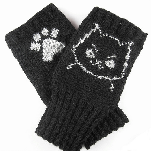 Free knitting pattern for Mad Cat Handwarmers fingerless mitts
