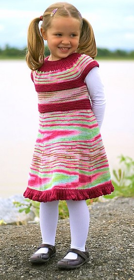 Free knitting pattern for a Maxi Top or Dress in child sizes