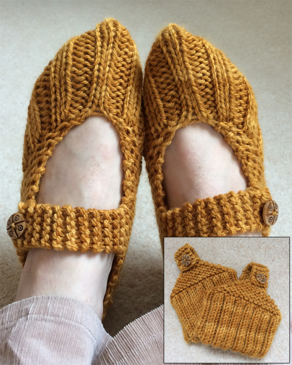 Free Knitting Pattern for Pocketbook Slippers