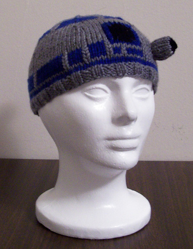 R2D2 Beanie Free Knitting Pattern and more fun hat knitting patterns