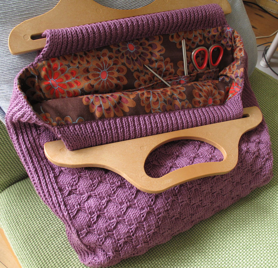 Free Knitting Pattern for Retro Knitting Project Bag
