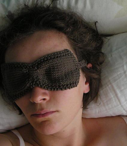 Free knitting pattern for Ruched Sleep Eye Mask and more stash buster knitting patterns