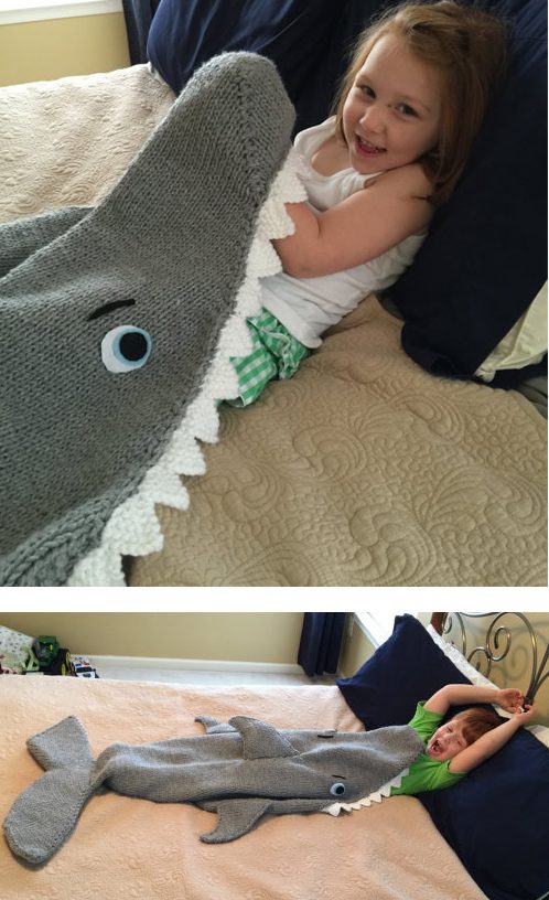Knitting pattern for Shark Attack Blanket
