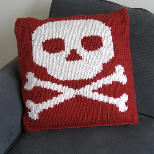 Free Knitting Pattern for Skull and Crossbones Cushion Cover