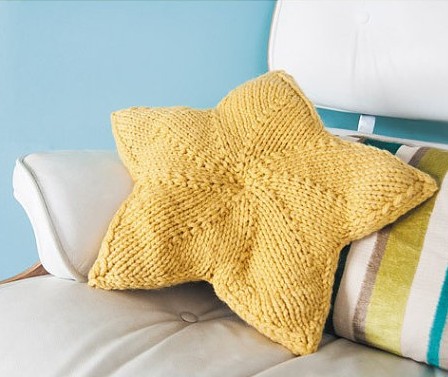Knitting pattern for Star Shape in 3 Sizes cushion or ornament and more star knitting patterns