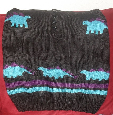 Free knitting pattern for Stegosaurus Skirt dinosaur skirt