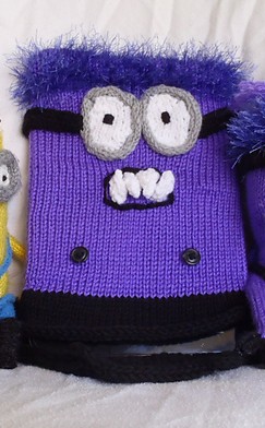 Free knitting pattern for Evil Minion tablet cover