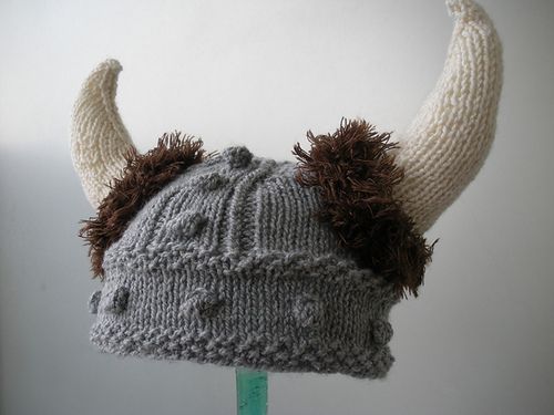 A free pattern for a knit Viking Hat by Becka... | Stitchery Witchery https://www.ravelry.com/patterns/library/viking-hat