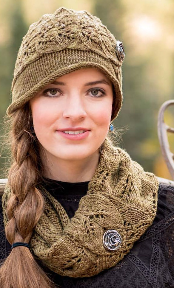 Knitting Pattern for Virginia City Cloche and Cowl