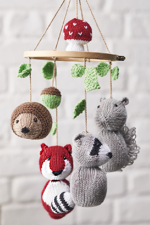 Free knitting pattern for Woodland Tales Animal Mobile by Amanda Berry