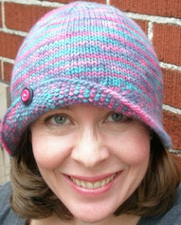 Reversible Cloche Free Hat Knitting Pattern | Cloche Hat Knitting Patterns, many free knitting patterns at http://intheloopknitting.com/free-cloche-hat-knitting-patterns/