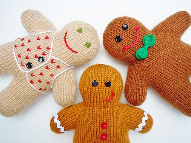 Free knitting pattern for Gingerbread Boys and more Christmas decoration knitting patterns