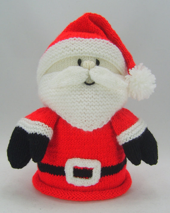 Santa Toilet Roll Cover knitting pattern