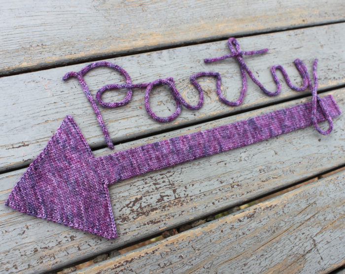 Knitting Pattern for Party Sign Arrow