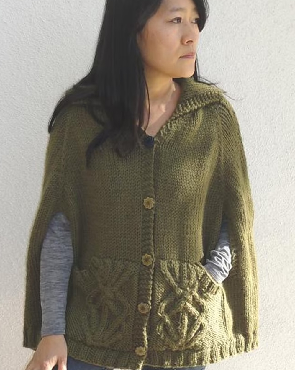 Covetable Cabled Cape Knitting Pattern