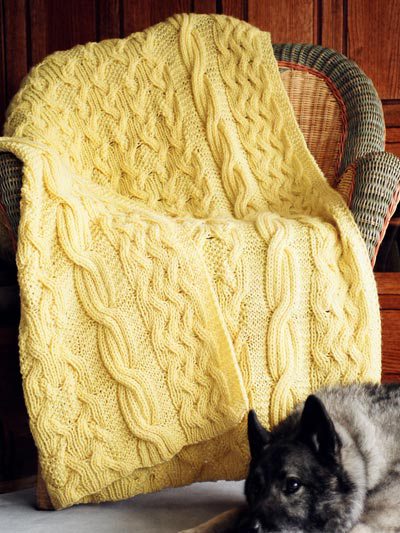 Game Time: Easy Reversible Chunky Blanket and Scarf Knitting