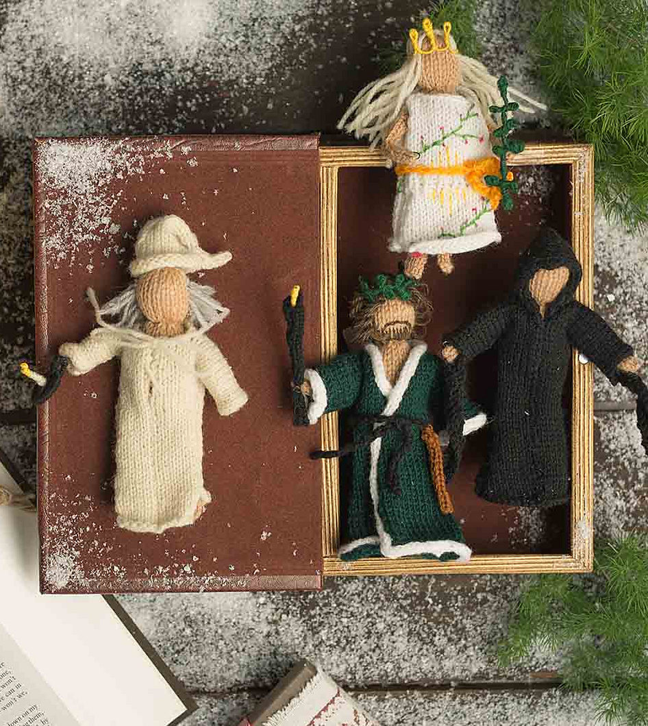 Knitting Pattern for Christmas Carol Doll Ornaments