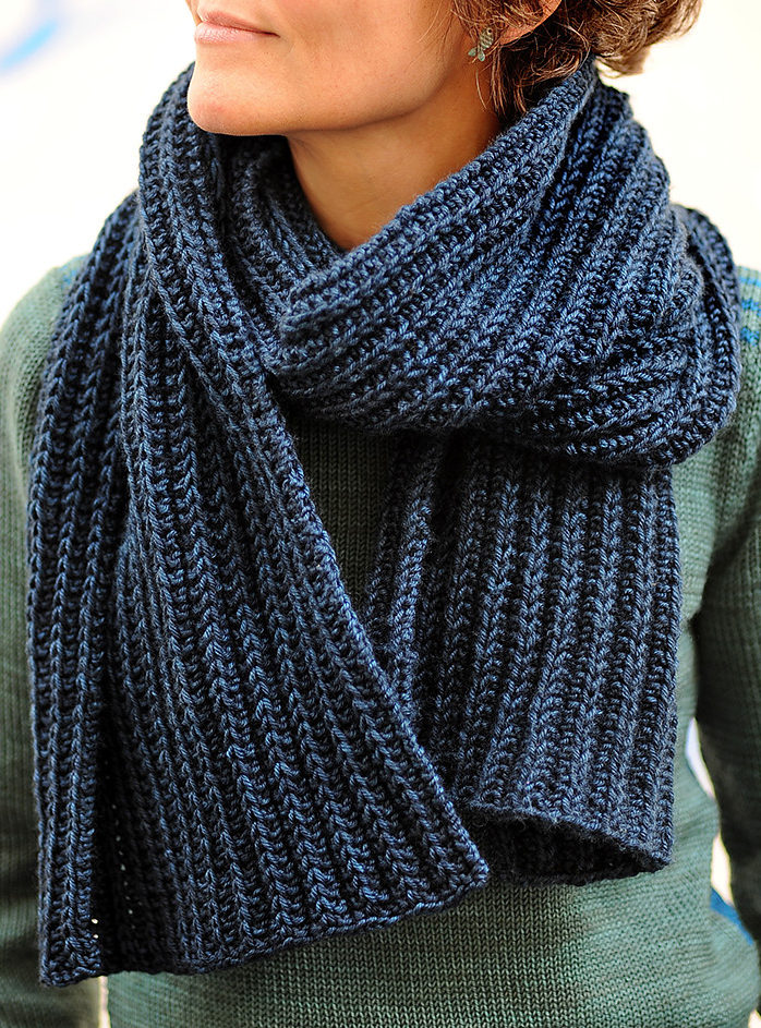 Double your pleasure with a reversible knitted scarf - KNITmuch