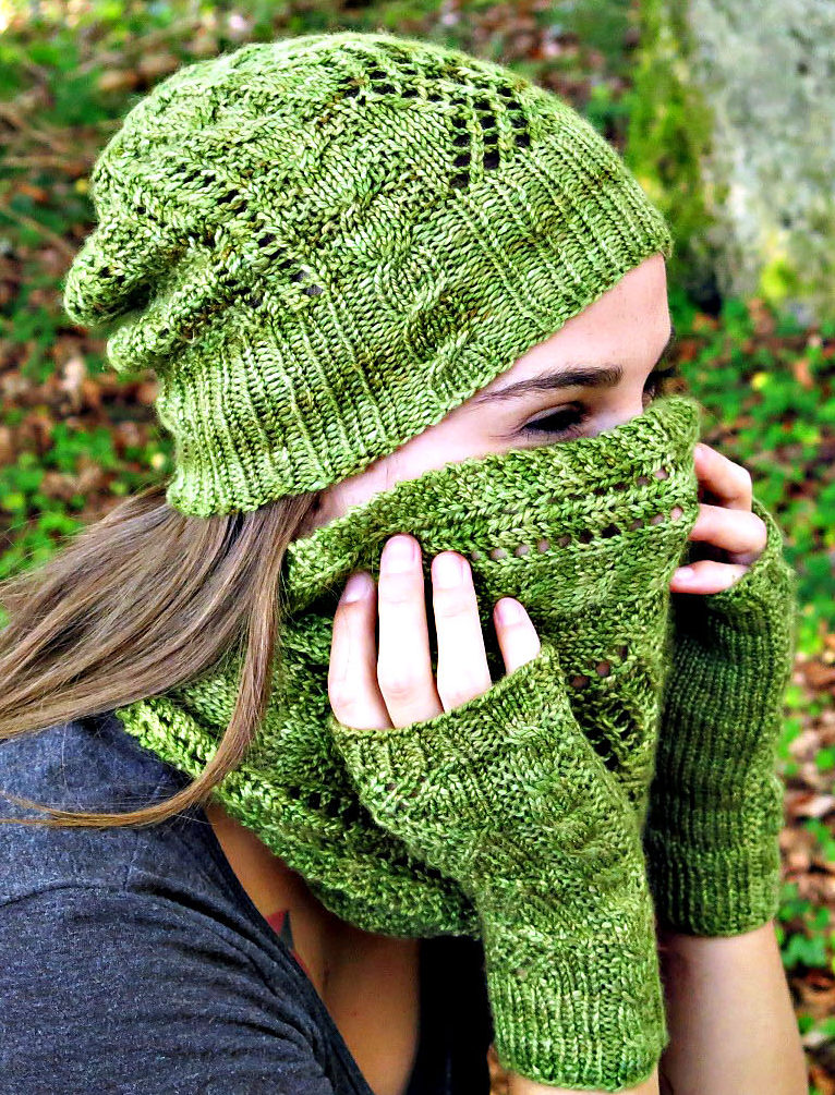Free Knitting Pattern for Stairway to Heaven Hat, Cowl, and Mitts Set