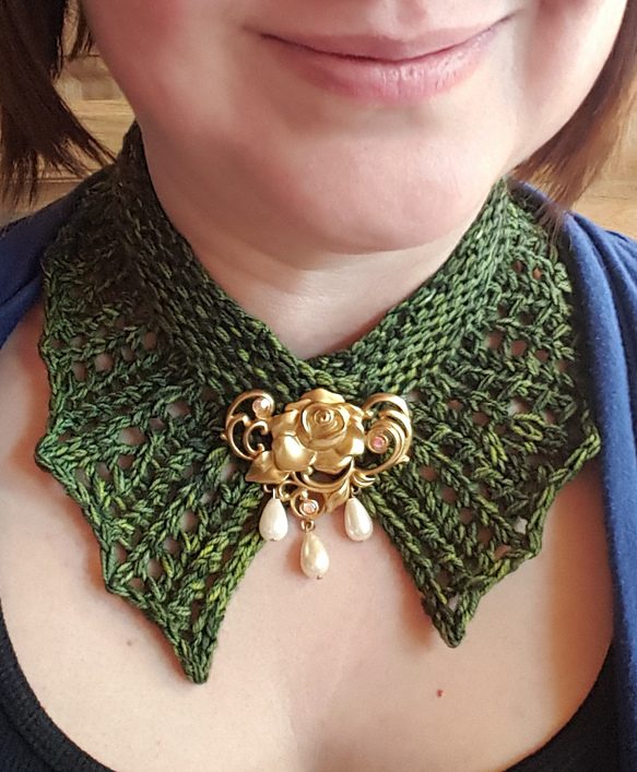 Free Knitting Pattern for Amelia Collar