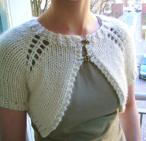 Free knitting pattern for Anthropologie Inspired Capelet shrug modeled after First Frost